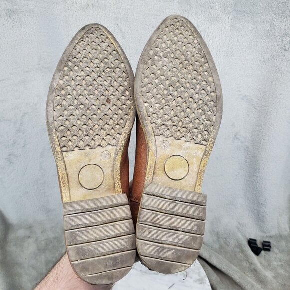 Very Volatile Shoes Womens Size 7 Brown Leather Graham Ankle Boots *Read* - Picture 9 of 10